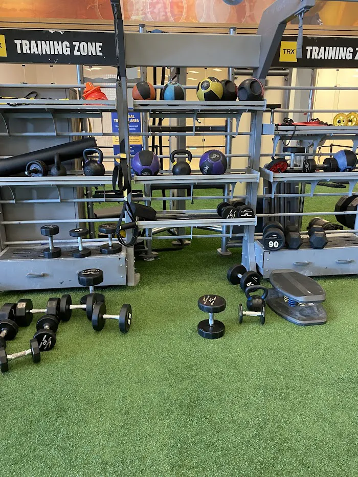 LA Fitness 6