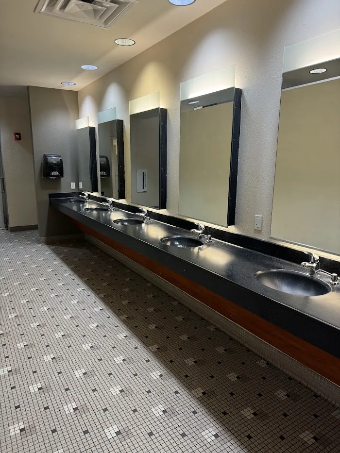 LA Fitness 5