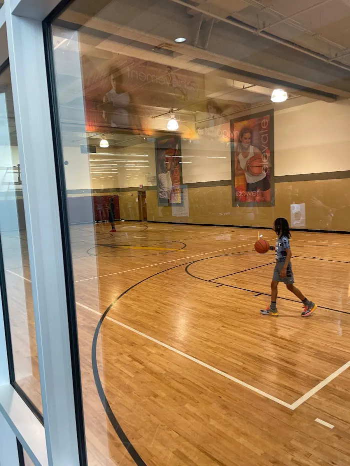 LA Fitness 8