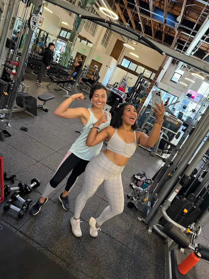 Live Fit Gym • Hayes Valley 9
