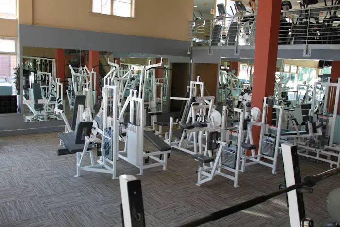 Live Fit Gym • Cole Valley 6