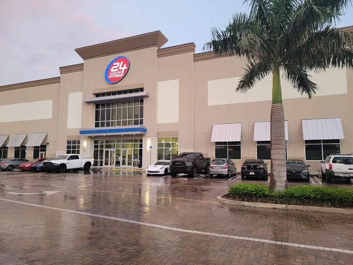 24 Hour Fitness 0