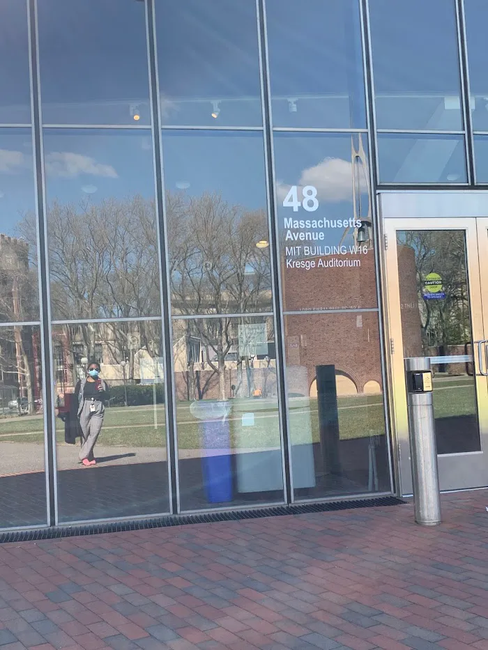 MIT Recreation - Alumni Pool and Wang Fitness Center 8