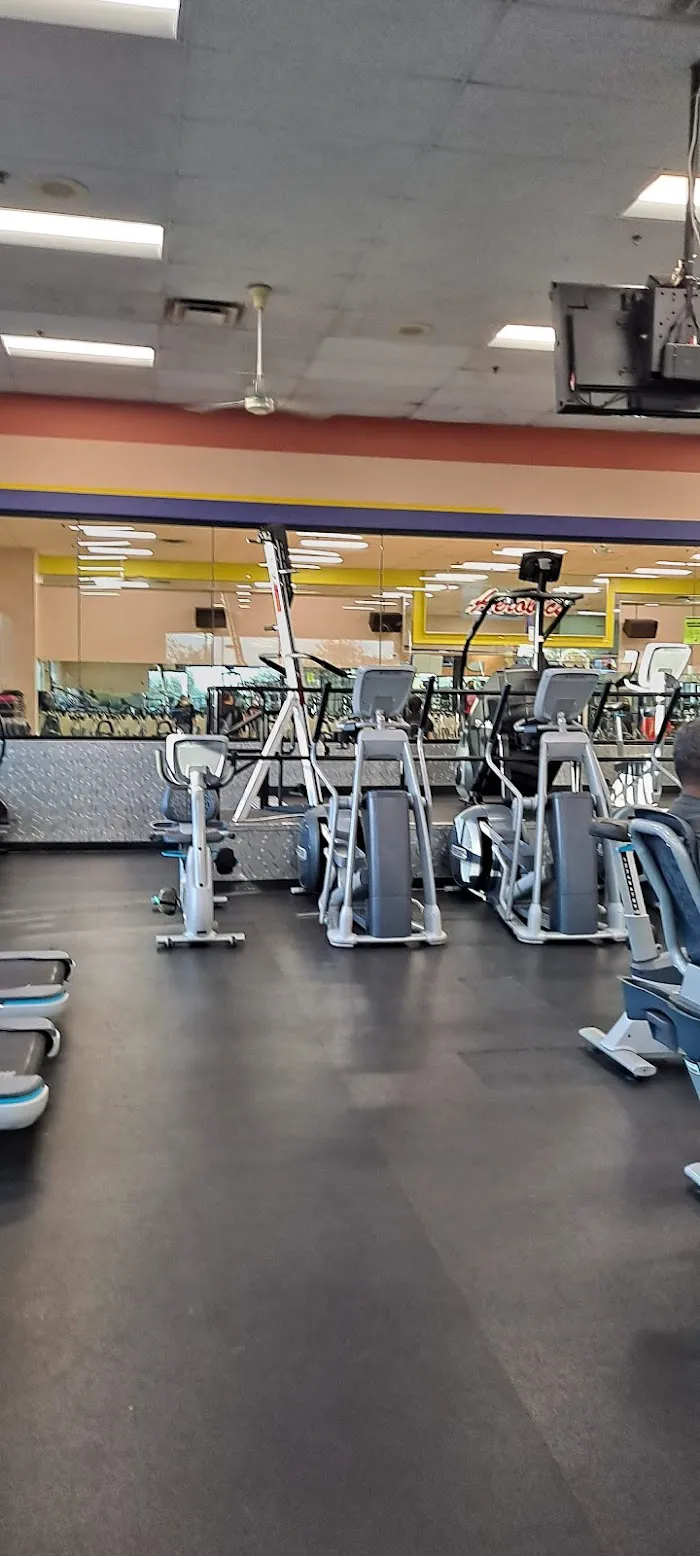 24 Hour Fitness 8