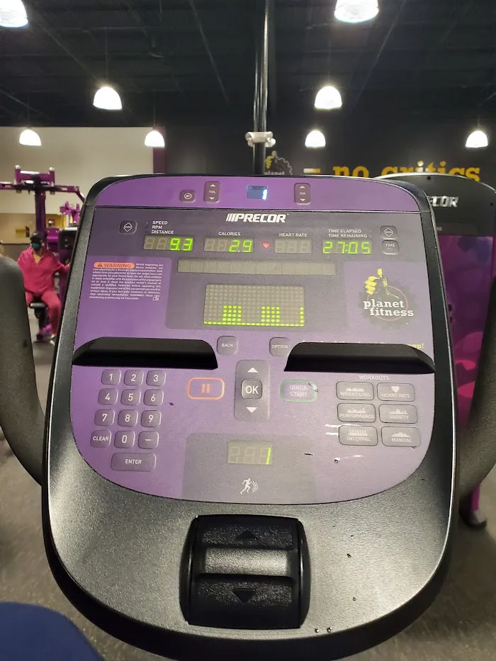 Planet Fitness 9