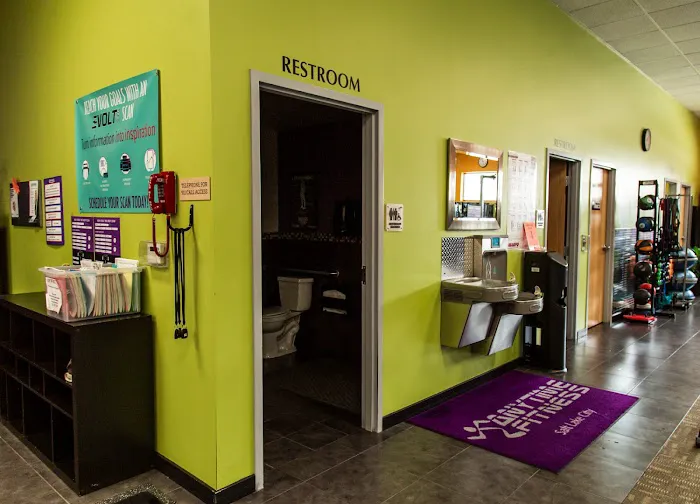 Anytime Fitness 3
