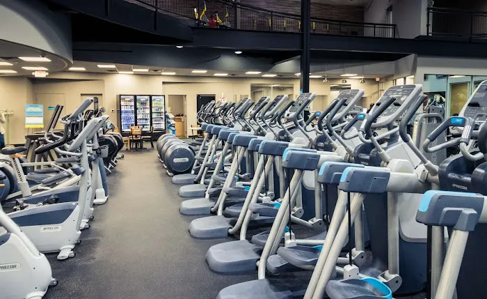 EōS Fitness 0