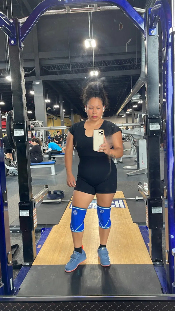 Crunch Fitness - East Brunswick 7