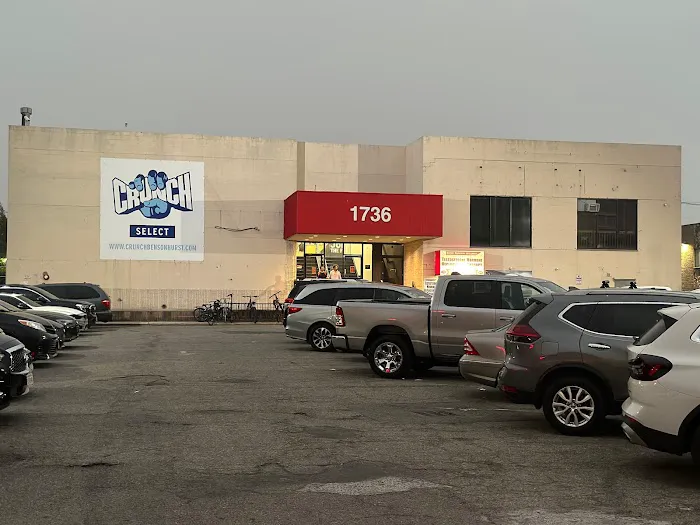 Crunch Fitness - Bensonhurst 0