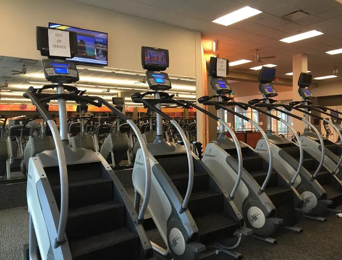 LA Fitness 3