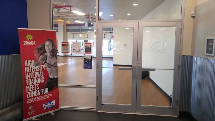 Crunch Fitness - Staten Island 3