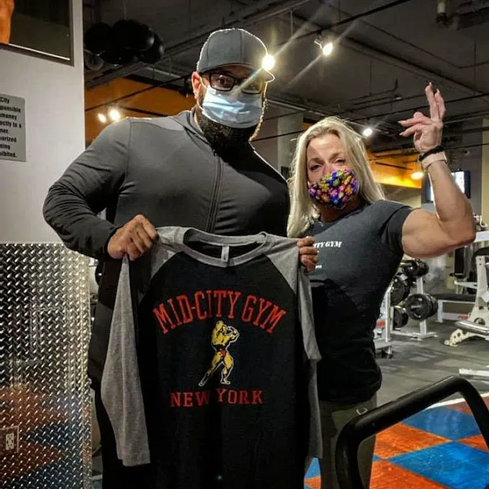 Mid City Gym & Tanning 3