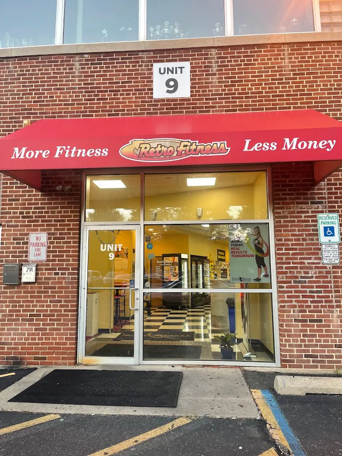 Retro Fitness 9