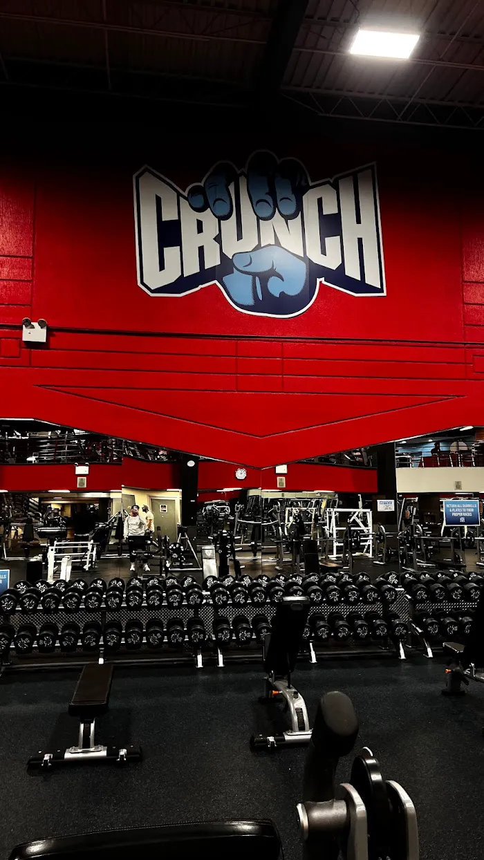Crunch Fitness - Staten Island South 7