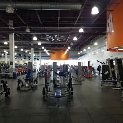 Crunch Fitness - Woodbridge ico