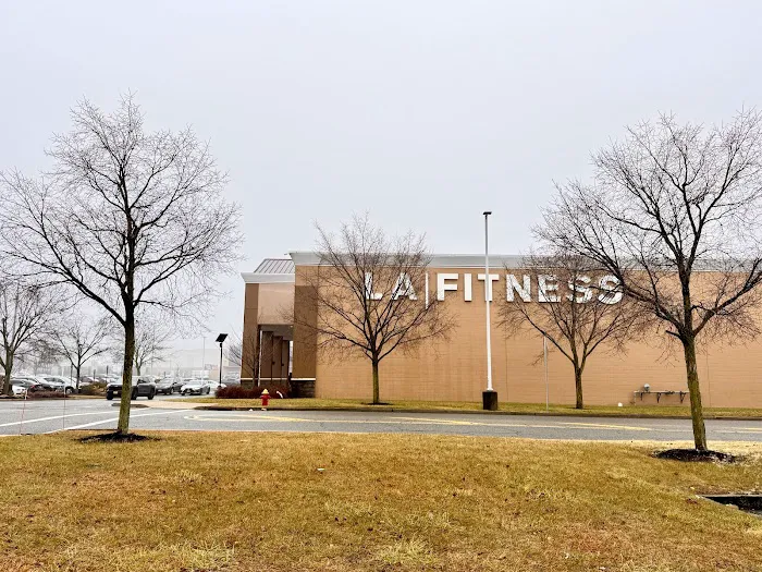 LA Fitness 3
