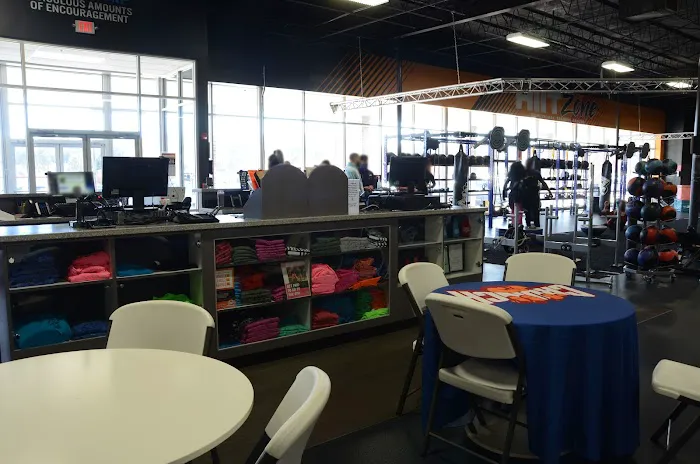 Crunch Fitness - Chamblee 0