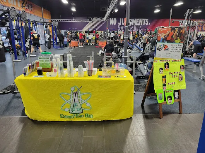 Crunch Fitness - Chamblee 8