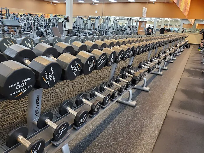 LA Fitness 3