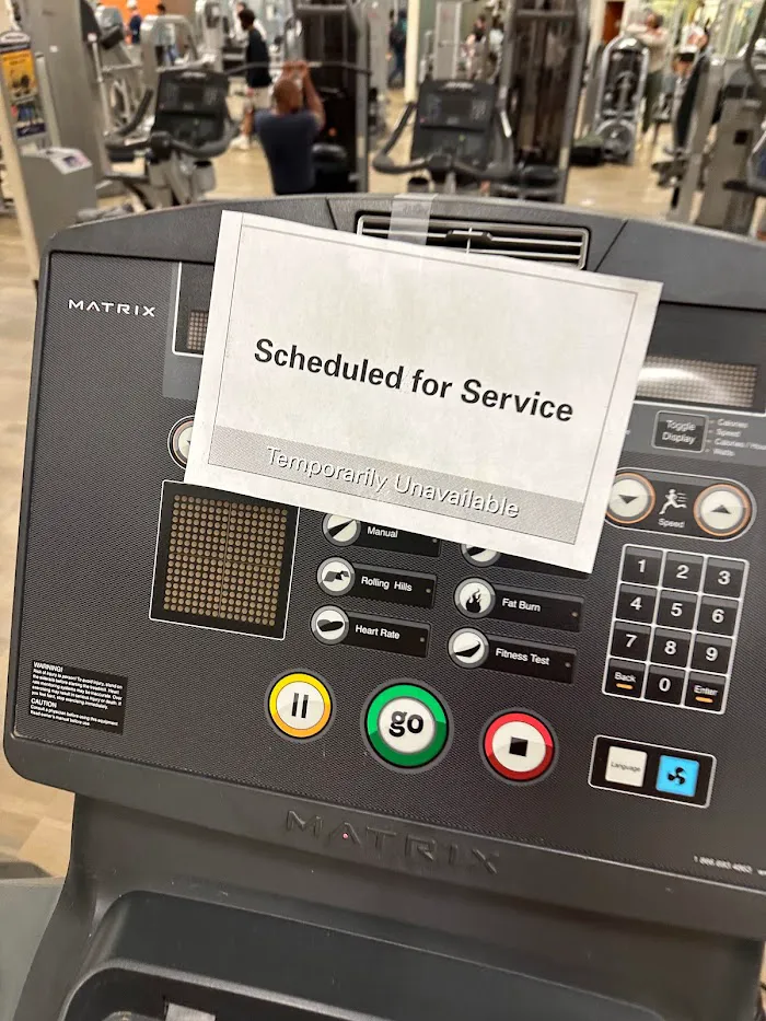 LA Fitness 3