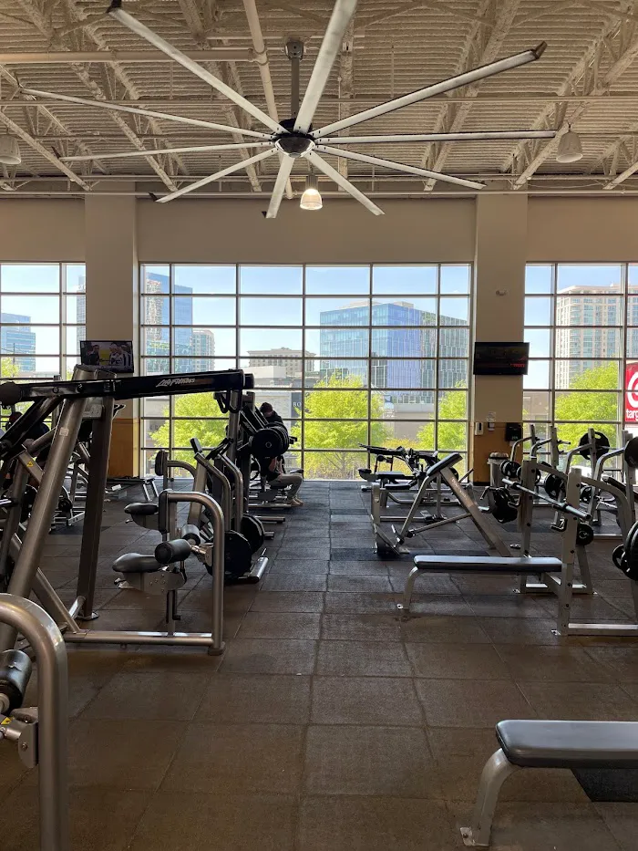 LA Fitness 4
