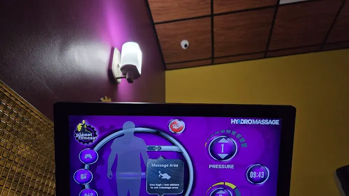 Planet Fitness 9