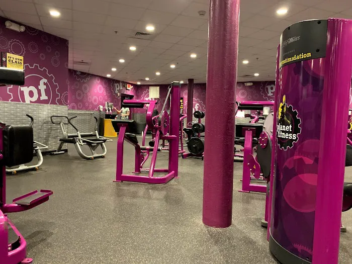Planet Fitness 6