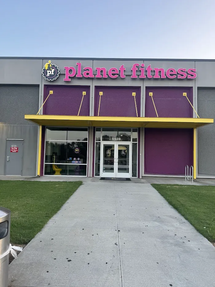 Planet Fitness 3