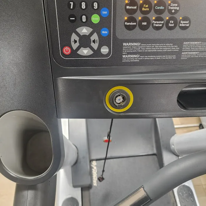 LA Fitness 8