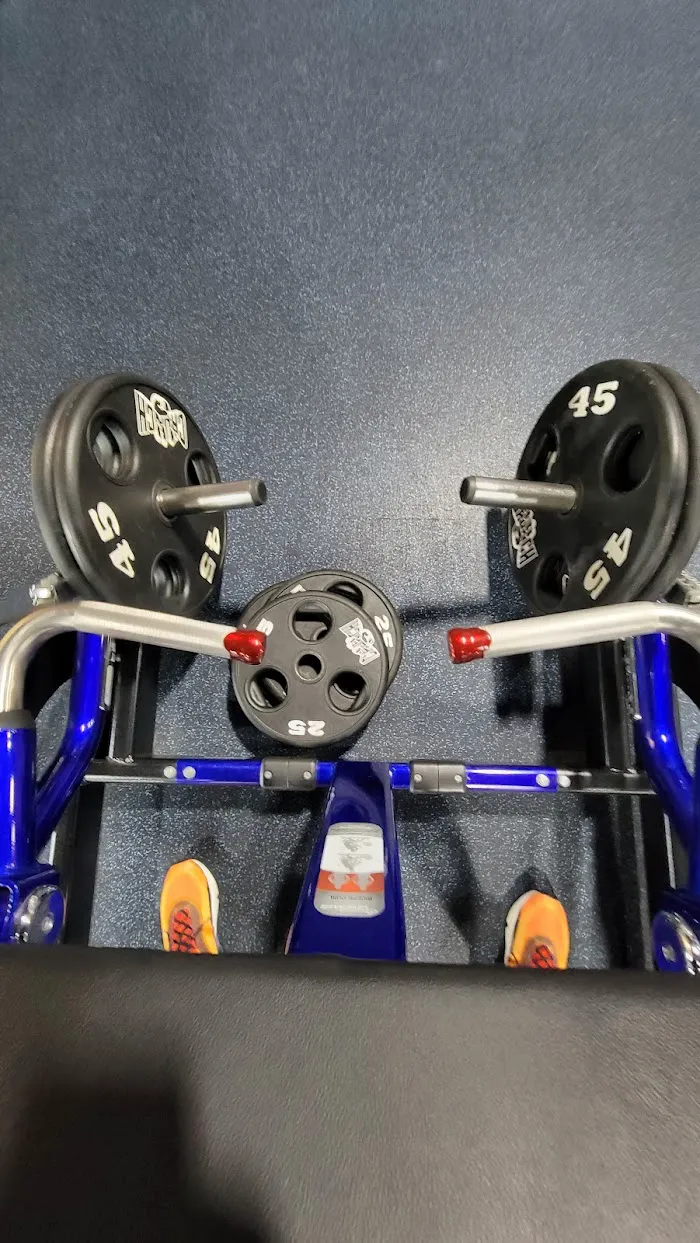 Crunch Fitness - Roswell 9