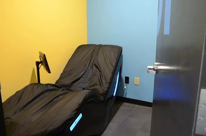 Crunch Fitness - Roswell 2