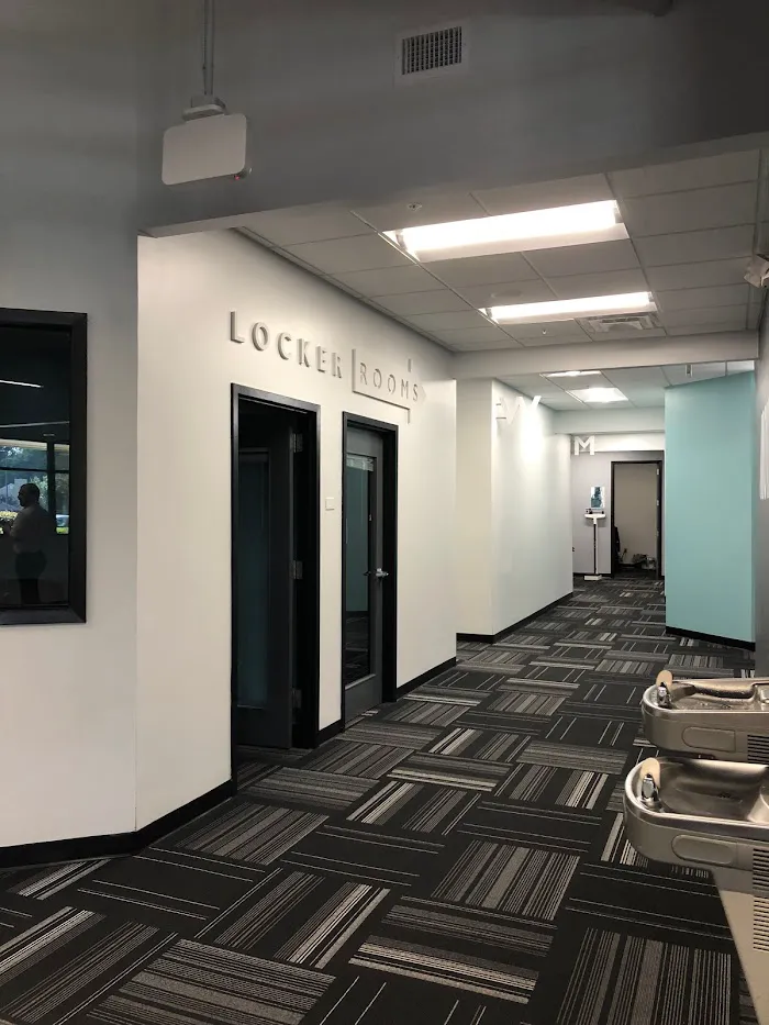 O2 Fitness Raleigh - Falls of Neuse 6