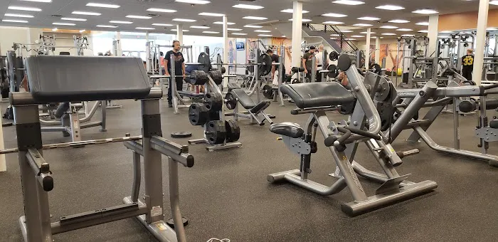 LA Fitness 4