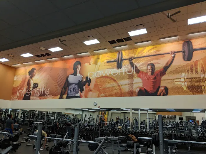 LA Fitness 4