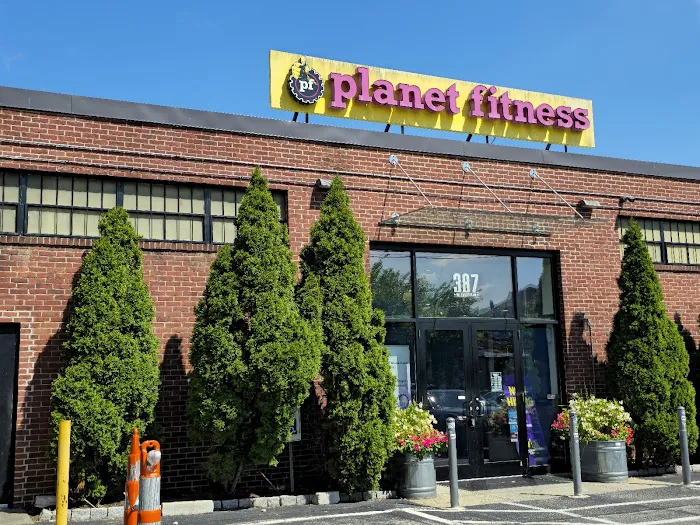 Planet Fitness 7