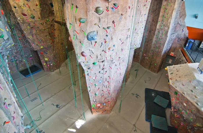 Rock Spot Climbing: Lincoln, RI 0