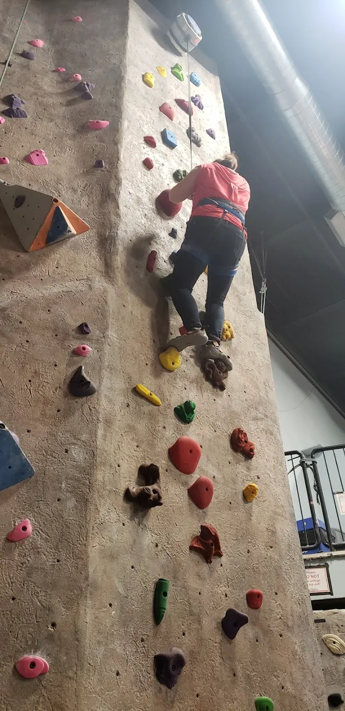 Rock Spot Climbing: Lincoln, RI 8
