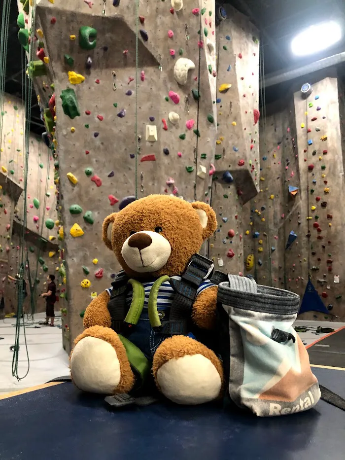 Rock Spot Climbing: Lincoln, RI 5
