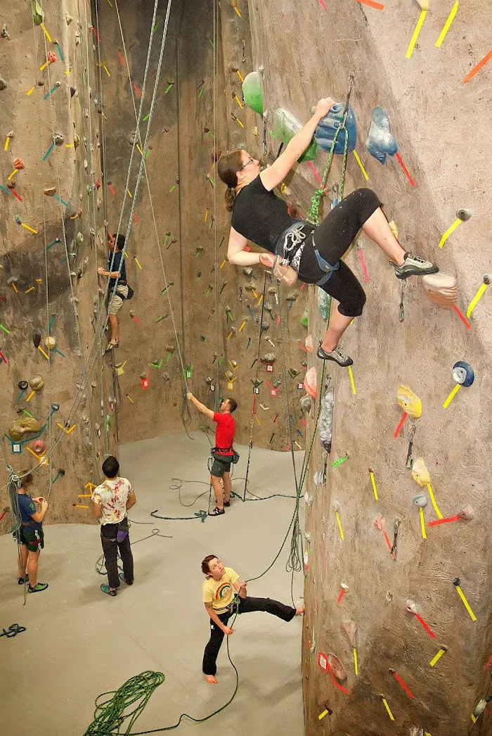 Rock Spot Climbing: Lincoln, RI 2