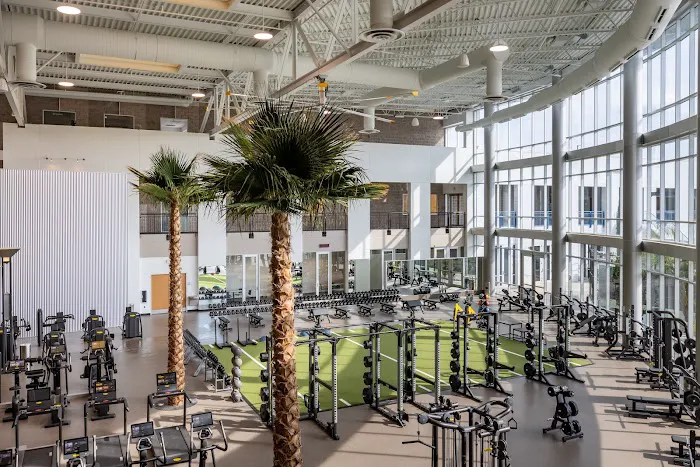 Genesis Health Clubs – Orlando Sportsplex 4