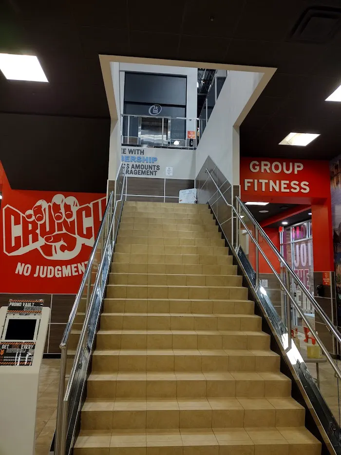 Crunch Fitness - Kissimmee 9