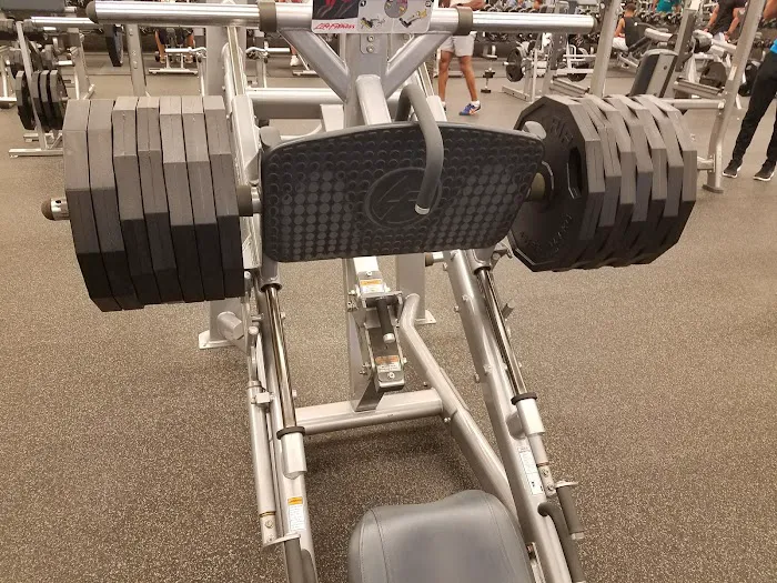 LA Fitness 0