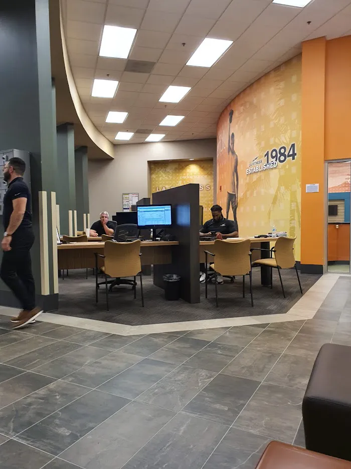 LA Fitness 6