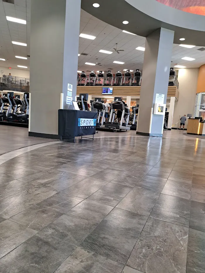 LA Fitness 4