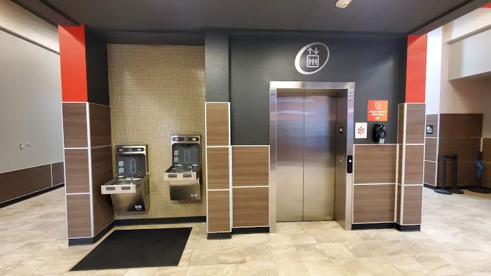 Crunch Fitness - East Colonial 0