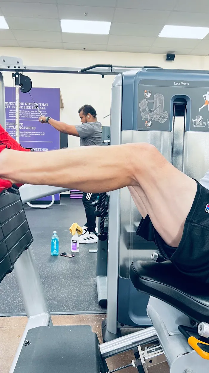 Anytime Fitness 4