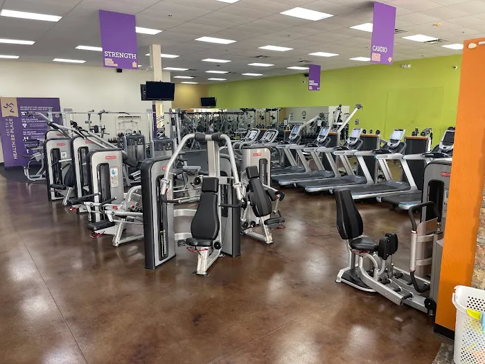 Anytime Fitness 3