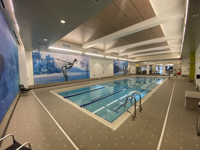LA Fitness 0