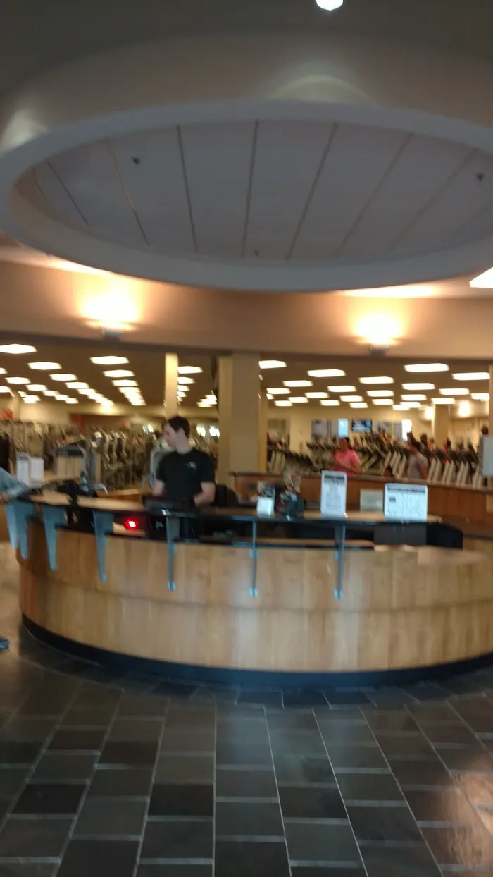 LA Fitness 0