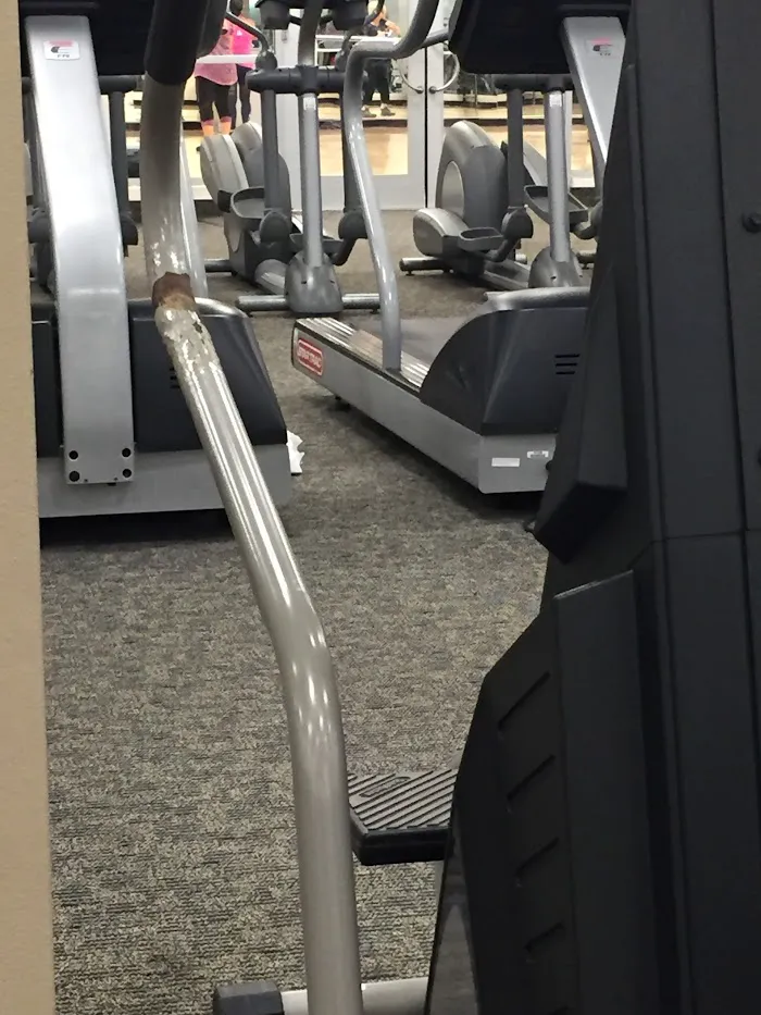 LA Fitness 6